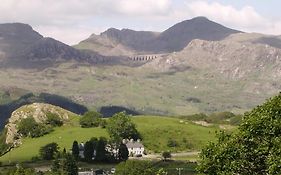 Under Moor Cottage